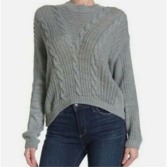 Abound Sweaters - NWT Abound Size L Grey Heather Cable Knit Crew Neck Pullover Sweater